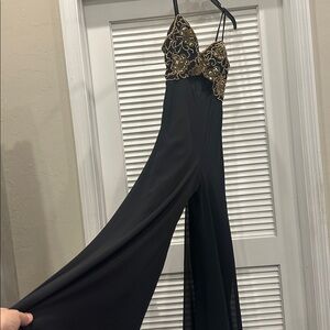 Black & Gold Beaded Top Jumpsuit Stomach Cutout Flowing Lined Chiffon Pants Sz 8